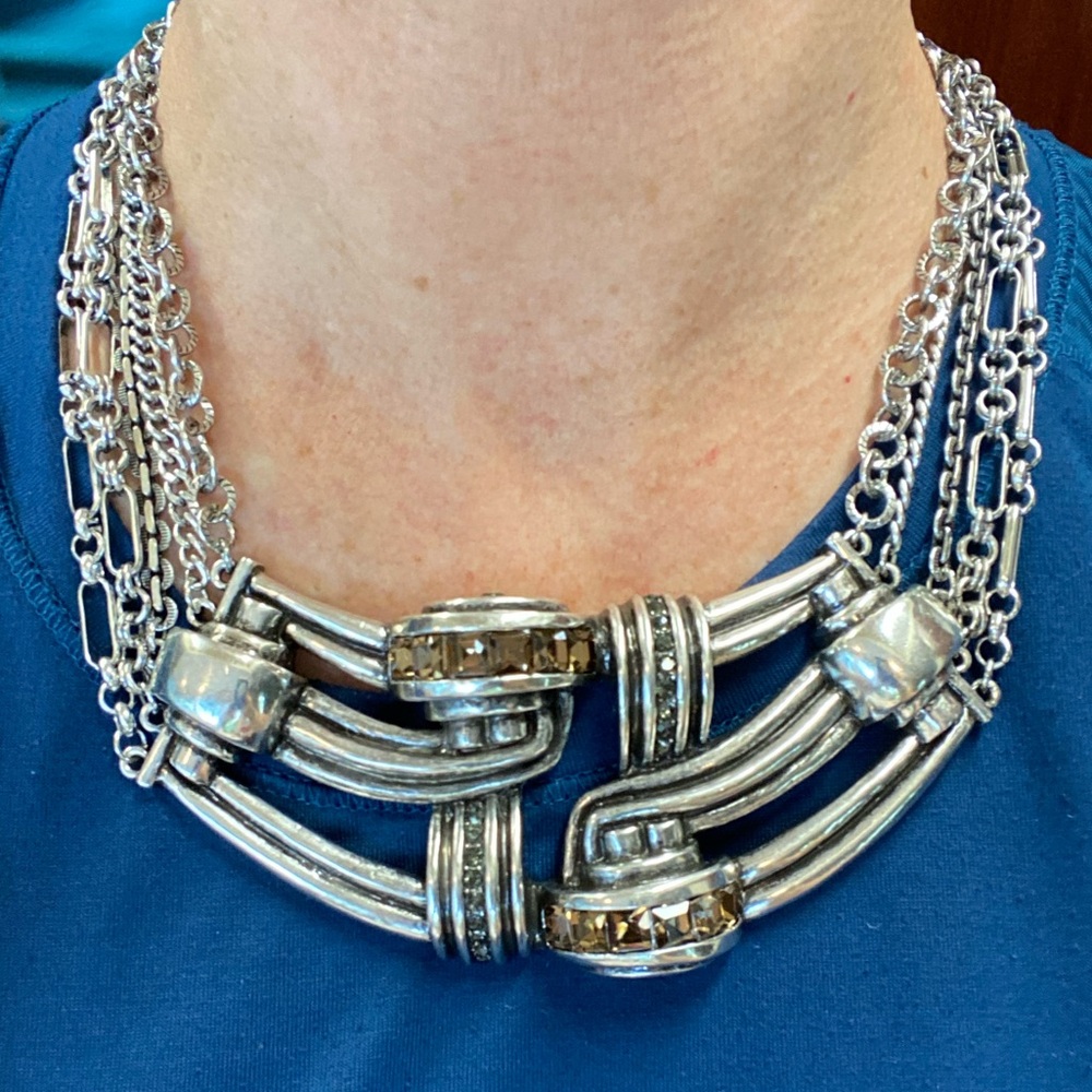 Vintage CLB NYC collar style necklace 18” and earrings 1” silver tone crystals - Picture 2 of 15